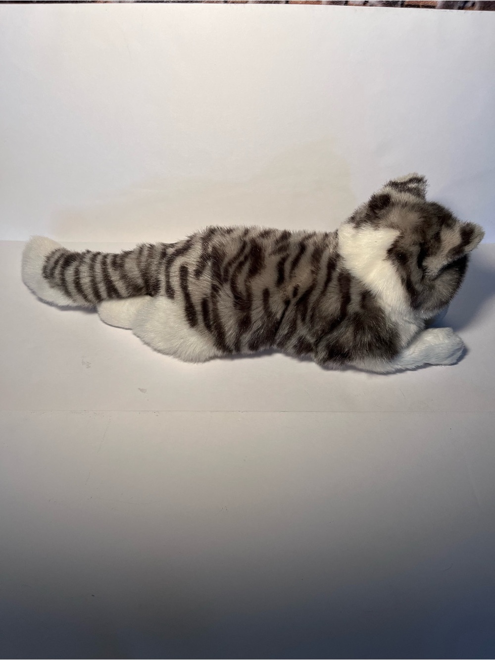 Douglas Cuddle Toys Smokey Gray Tabby Cat Plush Stuffed Animal 19” - Picture 4 of 7